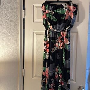 NY&C STRAPLESS PALAZO PANTSUIT- PERFECT FOR AN ISLAND VACATION!! STRETCH BODICE